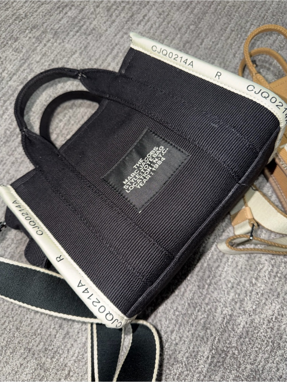 Marc Jacobs Totes set - Picture 4 of 7